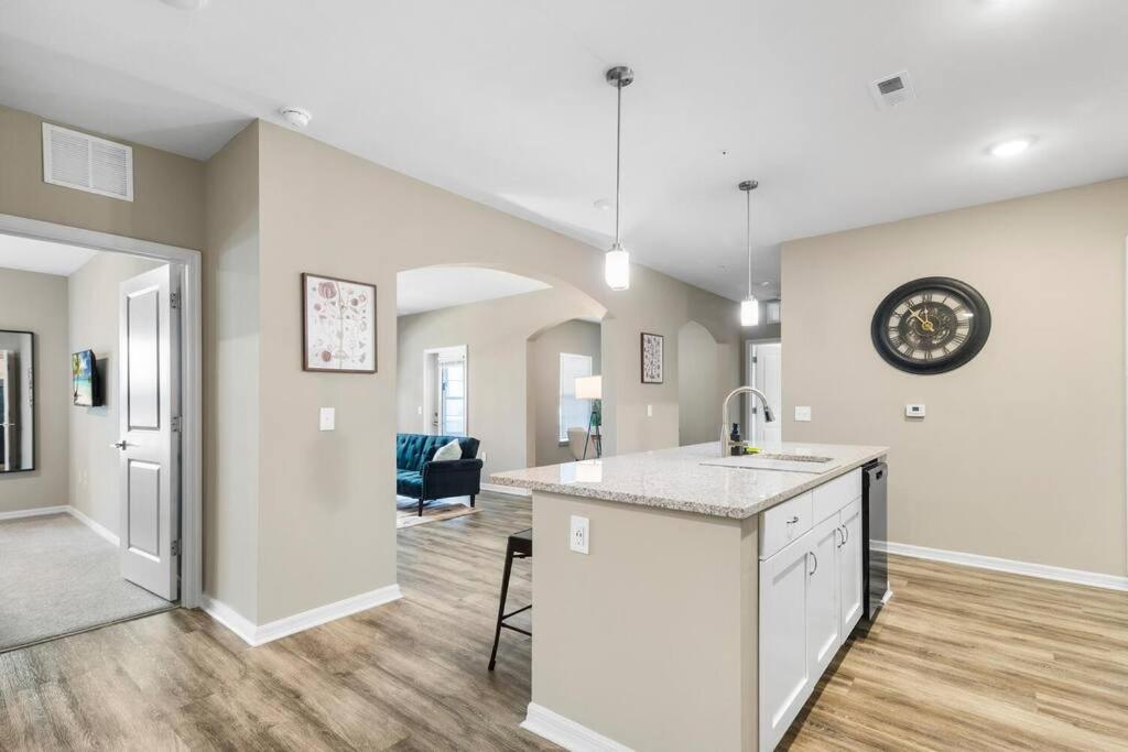 Elegant 2 Bed/2 Bath Apartment In Melbourne Fl Экстерьер фото